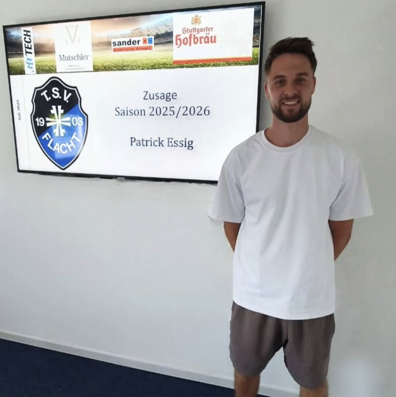 Kaderneuigkeiten für die Saison 2025/2026: Patrick Essig bleibt an Bord!